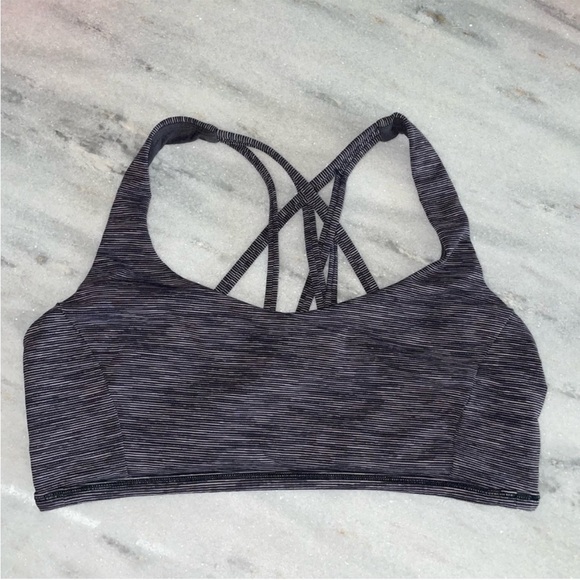 Bundle Lululemon athletic set sports bra and leggings - Picture 3 of 12